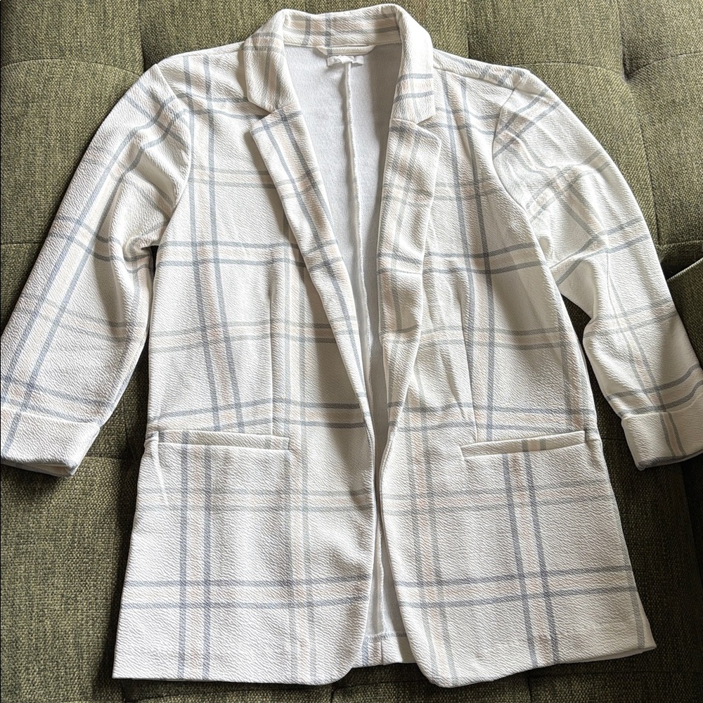 Maurices Ivory Textured Blazer